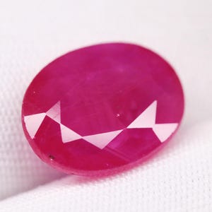 2.97ct Natural Burma Ruby Oval Faceted Gemstone | Deep Pinkish Red | Loose July Birthstone | Collector’s Gem for Ring Pendant Jewelry