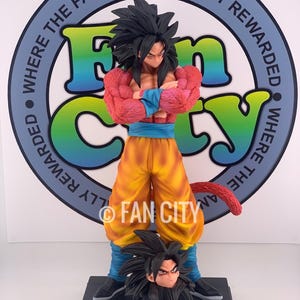 Dragon Ball Z Figure / Type B - Goku (SS4) / 31cm