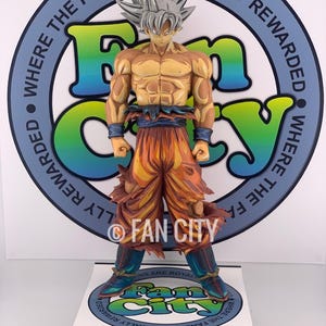 Dragon Ball Z Figure / Type A - Goku (Ultra Instinct) / 30cm