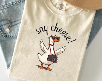 Funny Silly Goose Photographer Shirt,Funny Camera T Shirt,Gift for Photographer,Cute Goose With Camera Tee,Gift for Her, Gift for Him