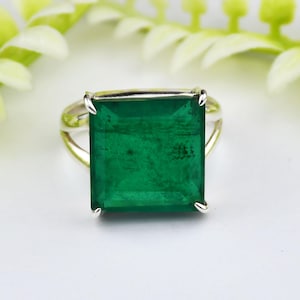 Sierlijke smaragdgroene ring: handgemaakte vintagestijl 925 sterlingzilver