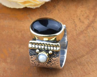 Black Onyx & Pearl Ring, 925 Sterling Silver Two-Tone Gemstone Ring