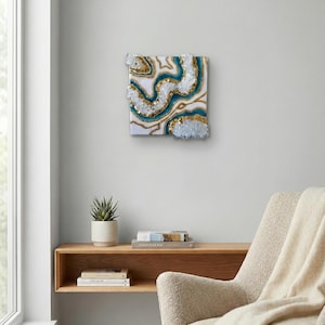 Blauwgroen en gouden geode muurkunst, klein cadeau, luxe 3D-harsschilderij, statement kristalkunstwerk, gratis cadeau bij elke aankoop! Alle maten afbeelding 4