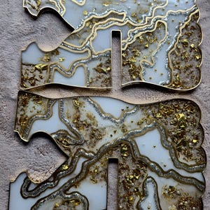 Moderne Islamische Tischdekoration, Handgefertigter Koranständer Im Gold Achat Stil, Dekorativer Harz Buchhalter, Eid Geschenk, Spiritueller Leseständer Bild 4