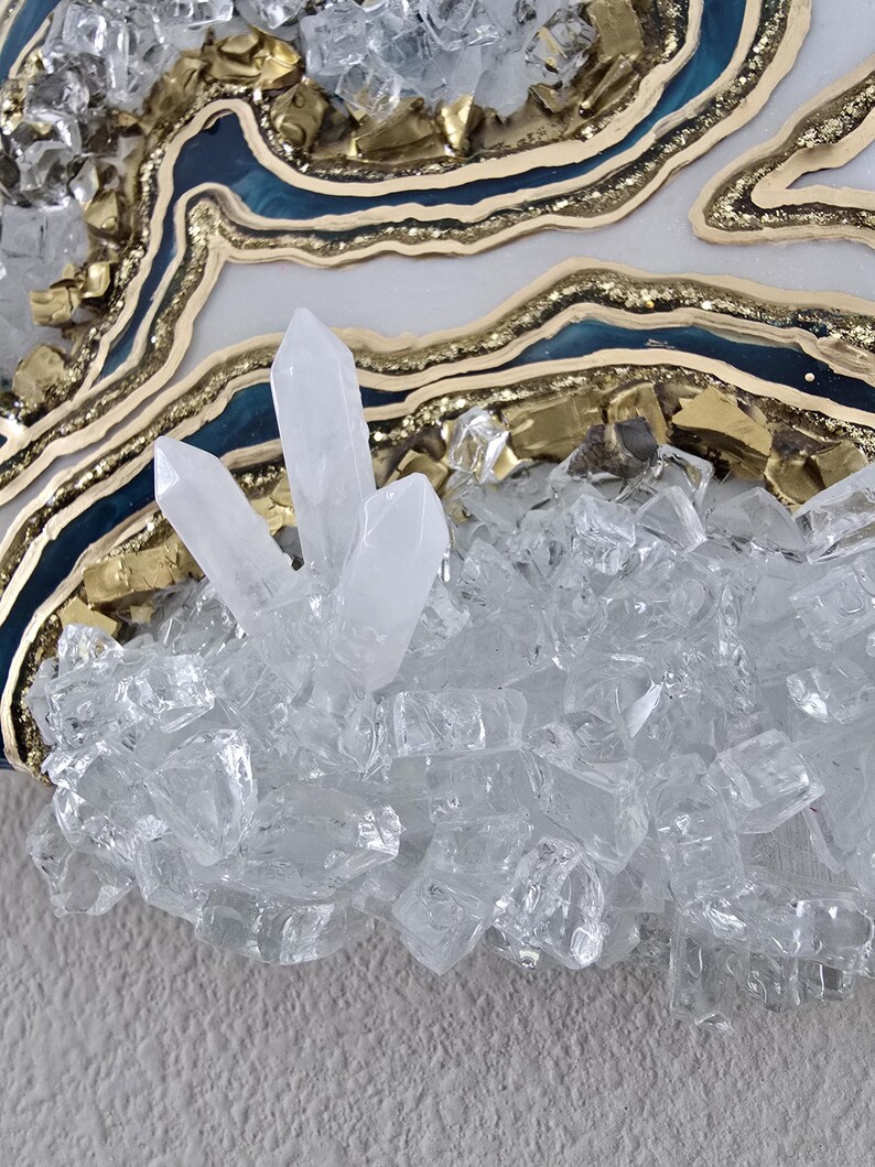Blauwgroen en gouden geode muurkunst, klein cadeau, luxe 3D-harsschilderij, statement kristalkunstwerk, gratis cadeau bij elke aankoop! Alle maten afbeelding 3