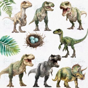 Puede incluir: Ilustraciones de acuarela de dinosaurios, incluyendo un Tyrannosaurus Rex, un Velociraptor y un Triceratops, en tonos verdes, grises y beige. También se presenta un nido con huevos azules y hojas de helecho.