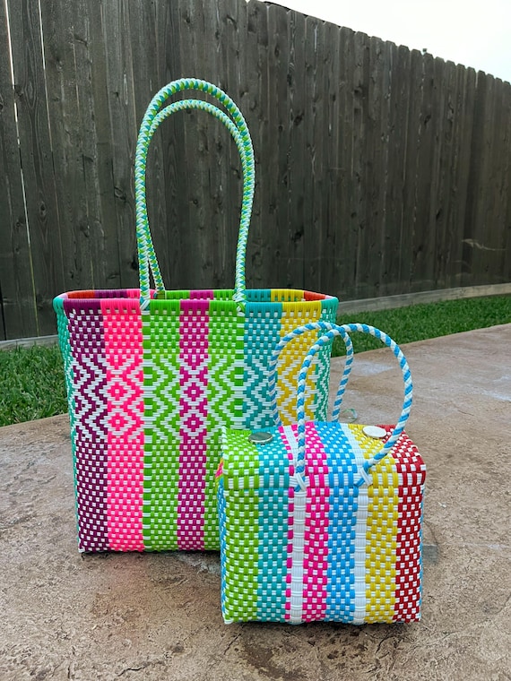 Mexican Handmade Tote & Mini Lunch Bag Duo — Seasonal Recycled Plastic Set — Artisan Sustainable Accessories