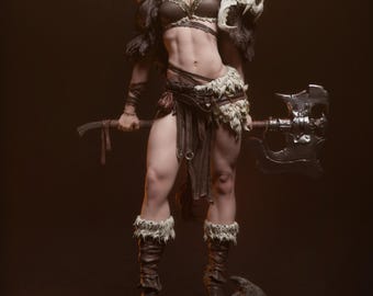 Paintable figurine, Barbarian Queen - Female Viking 1/6 scale