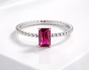 Bague octogonale en rubis de laboratoire | Bague de promesse en argent sterling avec perles