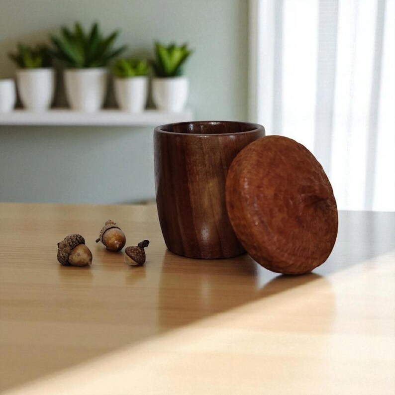 Boîte à bijoux en forme de gland tourné : bois de noyer et de cerisier image 6