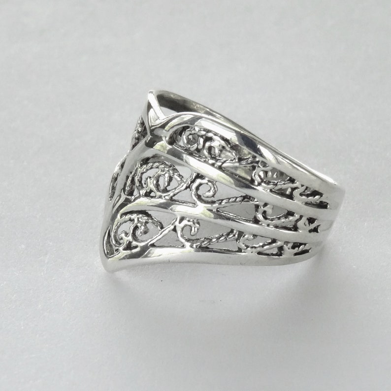 Size 8 Chevron Armor Ring Sterling Silver