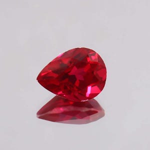 AAA Flawless Mozambique Blood Red Ruby Loose Pear Gemstone Cut 3.75Ct Beautiful Luster Quality,Fashion Jewelry& Ring Making Product 10X8 MM