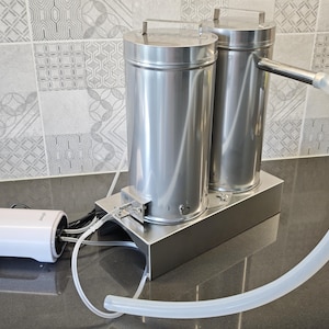 Gerador de fumaça fria SG2 com filtro de fumaça ativo e refrigerador de 5,1L | Defumador em aço inoxidável para carnes, peixes e queijos | Feito à mão na Estônia