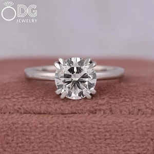 1 CT Lab Grown Diamond Engagement Ring: 14K Gold Solitaire
