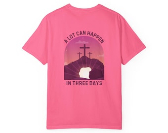 Camiseta cristiana teñida en prenda: Diseño de la cruz de la resurrección