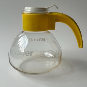 Bouilloire Whistler avec plaque de cuisson en verre vintage Gemco USA