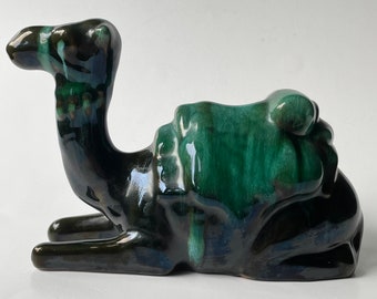 Resting camel mid century vintage art pottery Blue Mountain green glazed figurine