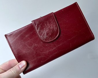 Nice Ferree Canada vintage wine red leather kisslock wallet snap flap pocketbook