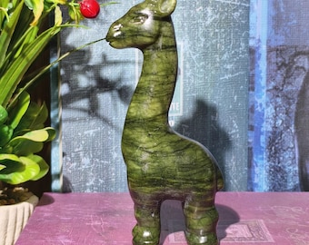 Hand Carved Green Jade Giraffe Figurine: Natural Crystal Decor