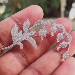 2Ct Leaf Brooch Pin Round Cut Simulated Diamond Brooch Pin 14K White Gold Finish 925 Sterling Silver Diamond Brooch Pin Gift For Party