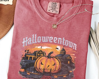 Halloweentown Shirt Vintage 1998, Pumpkin Haunted House, Halloween Tee, Retro Spooky Town Graphic Top, Gothic Scary Movie Fall Gift