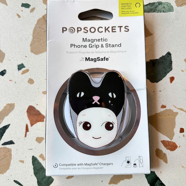 Handmade Sonny Angel Black Kitty Magnetic Phone Grip: Stand & Stylish Accessory