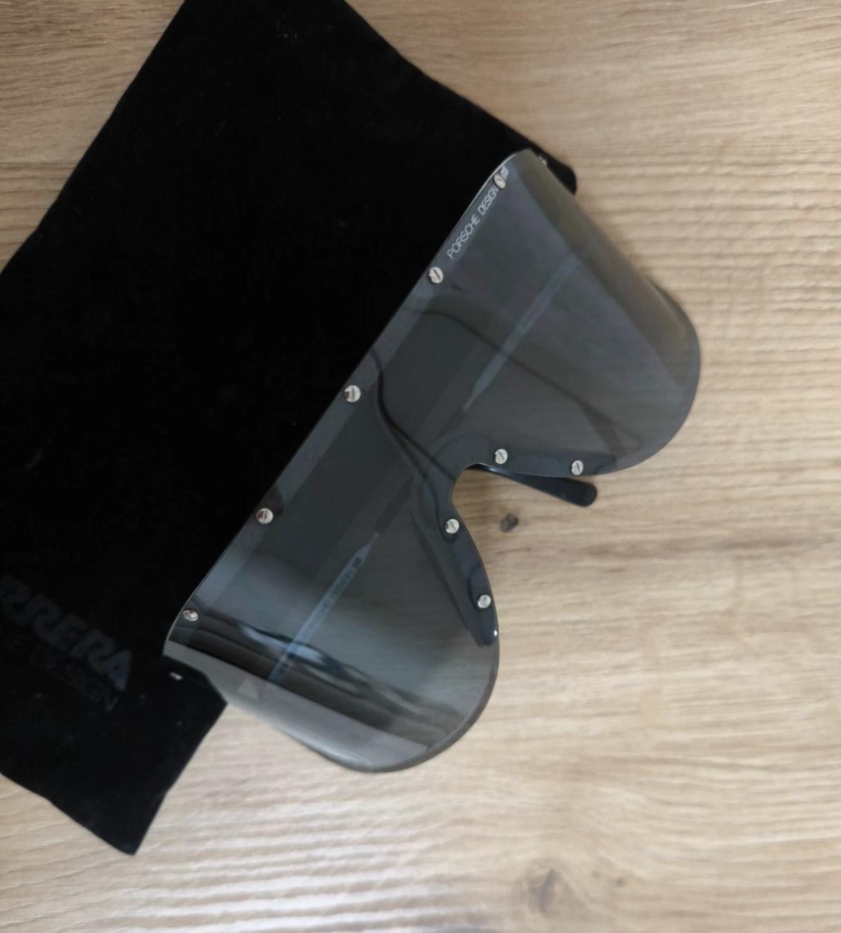 Occhiali di yoko ono Italia