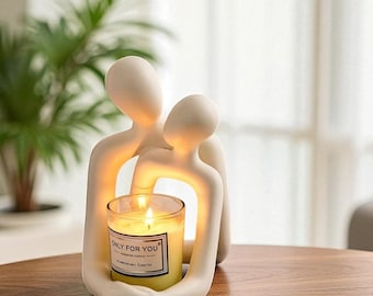 Love Embrace Couple Resin Statue – Romantic Figurine for Home, Bedroom, or Living Room Decor – Anniversary or Valentine’s Day Gift Idea