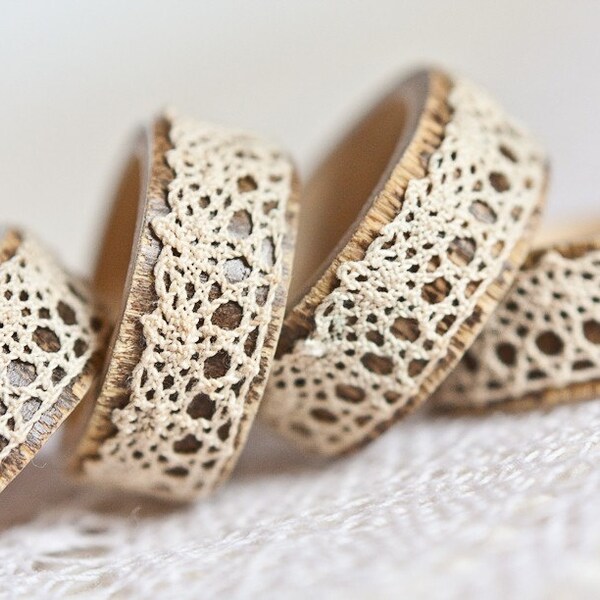 Napkin Rings Organic Bamboo Vintage French Lace Beige Set of Four OOAK Holiday Home Decor  teamcamelot tbteam elitett