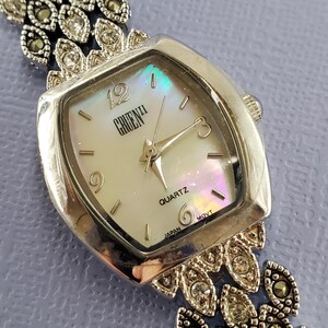 GRUEN | Gold- and Silver-tone Bracelet watch - EUC Vintage Ladies Gruen Watch Goldtone “fancy Bracelet” Design  main image 4