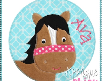 Horse Circle Applique Design