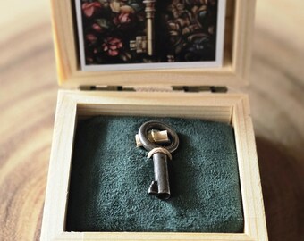 Juego de regalo de llave de barril hueco de latón antiguo genuino, caja de recuerdo, pergamino de intención, llave maestra vintage, herramienta de manifestación