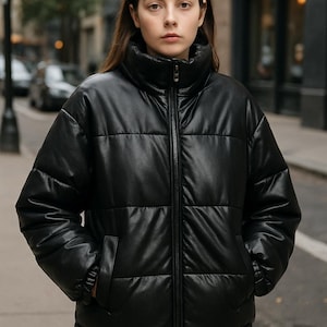 Jaqueta puffer preta estilosa para mulheres – casaco de inverno leve, quente e à prova de vento