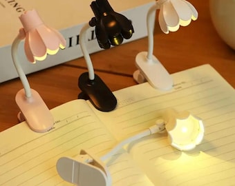 Cute Flower Clip-On LED Book Light – Flexible Reading Lamp with Warm Light – Battery Powered – Mini Desk Light for Books.