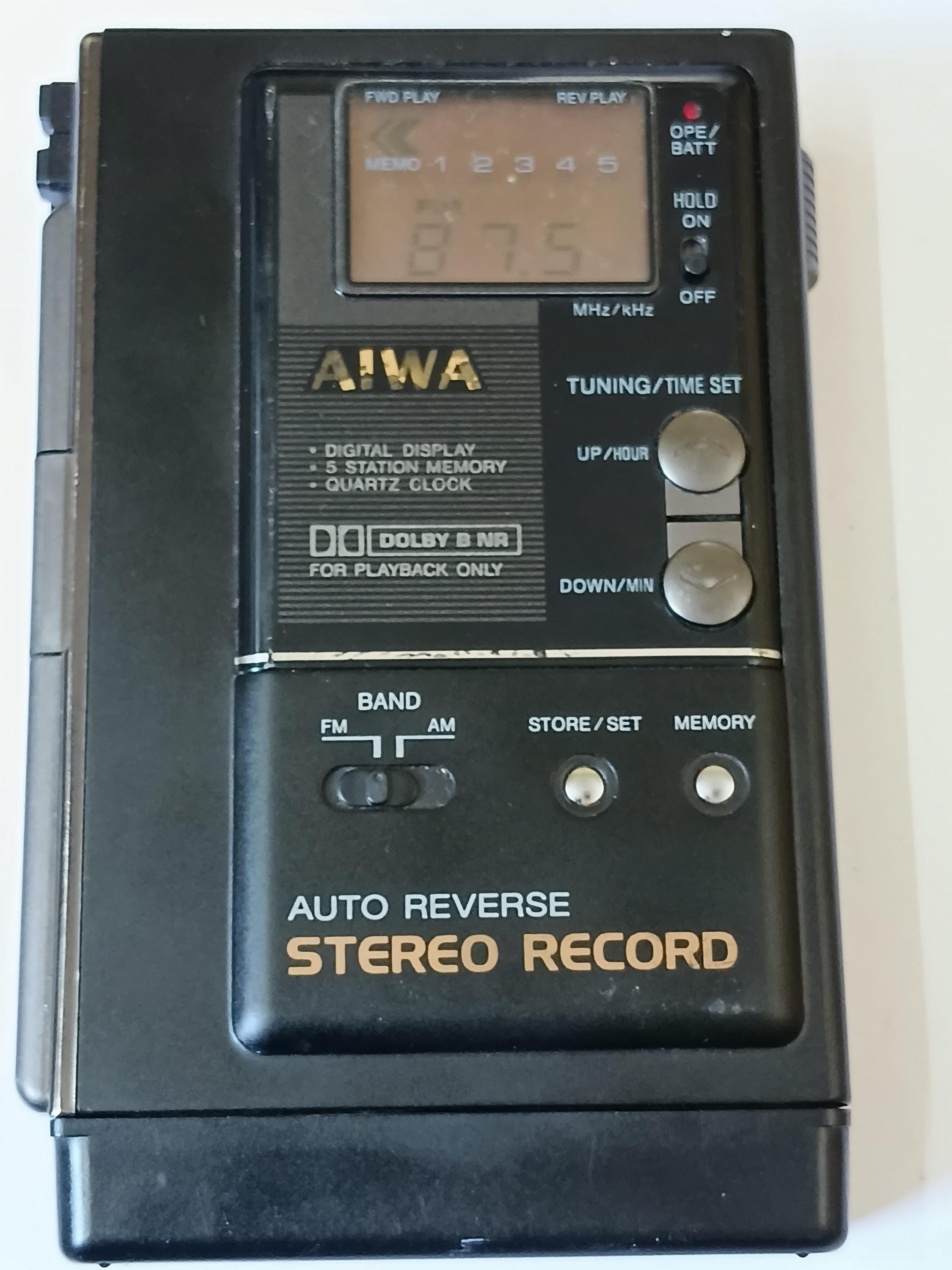 Aiwa walkman cassette player - Etsy 日本
