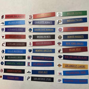Etiquetas de colores de equipos de la NBA para divisores de tarjetas BCW (solo etiquetas)