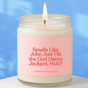 Custom Engagement Candle - Smells Like Hit the Jackpot - Personalized Engagement Gift For Bride to Be, Fiancé or Newly Engaged - Funny Gift