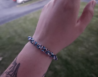 Transgender maliënkolder, Trans Pride, Pride, Byzantijns weefsel, armband van geanodiseerd aluminium.