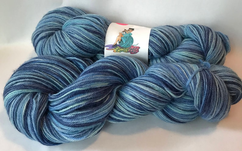 STELLAR Superwash Bluefaced Leicester nylon fingering sock yarn Water