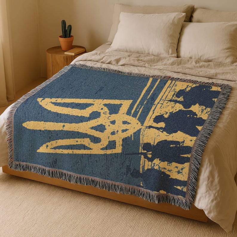 Ukraine Tryzub Woven Throw Blanket, Ukrainian Trident Jacquard Tapestry Blanket, Blue Yellow Sofa Throw, Gift for Ukrainian Family image 3