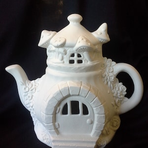 fairy garden charming teapot house ceramic bisque (unfinished)