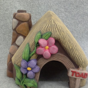 Ceramic Toadhouse (Finished)