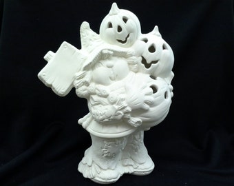 Scarecrow with 3 pumpkin unfinished (Bisque)