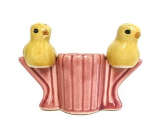 Vintage Old Yellow Birds On A Perch Salt And Pepper Shakers