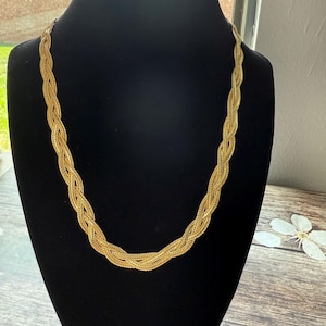 Collar de cadena trenzada / Collar vintage de Avon / Bisutería retro / Regalo coleccionable de Avon para ella / Artículo 278