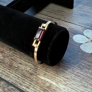 Plaza Collection Avon Bracelet | Classic & Elegant Jewelry | Timeless Retro Style Gift for Her | Vintage | Item 126