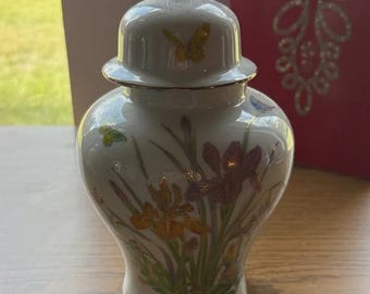Apex Multicolor Floral Ceramic Japanese Ginger jar with Lid