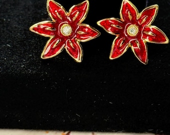 Poinsettia Pierced Earrings | Classic Elegant Avon Jewelry | Retro Avon Clip-On/Post Earrings | Avon | Gift for Her | Item 336
