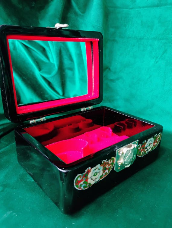 Vintage Asian Black Lacquer Box