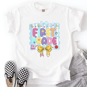 First Grade Shirt, First Day of School Gift, Back To School Kids T-Shirt, 1st Grade Girls Tee, First Day of 1st Grade, 1st Grade Teacher Tee